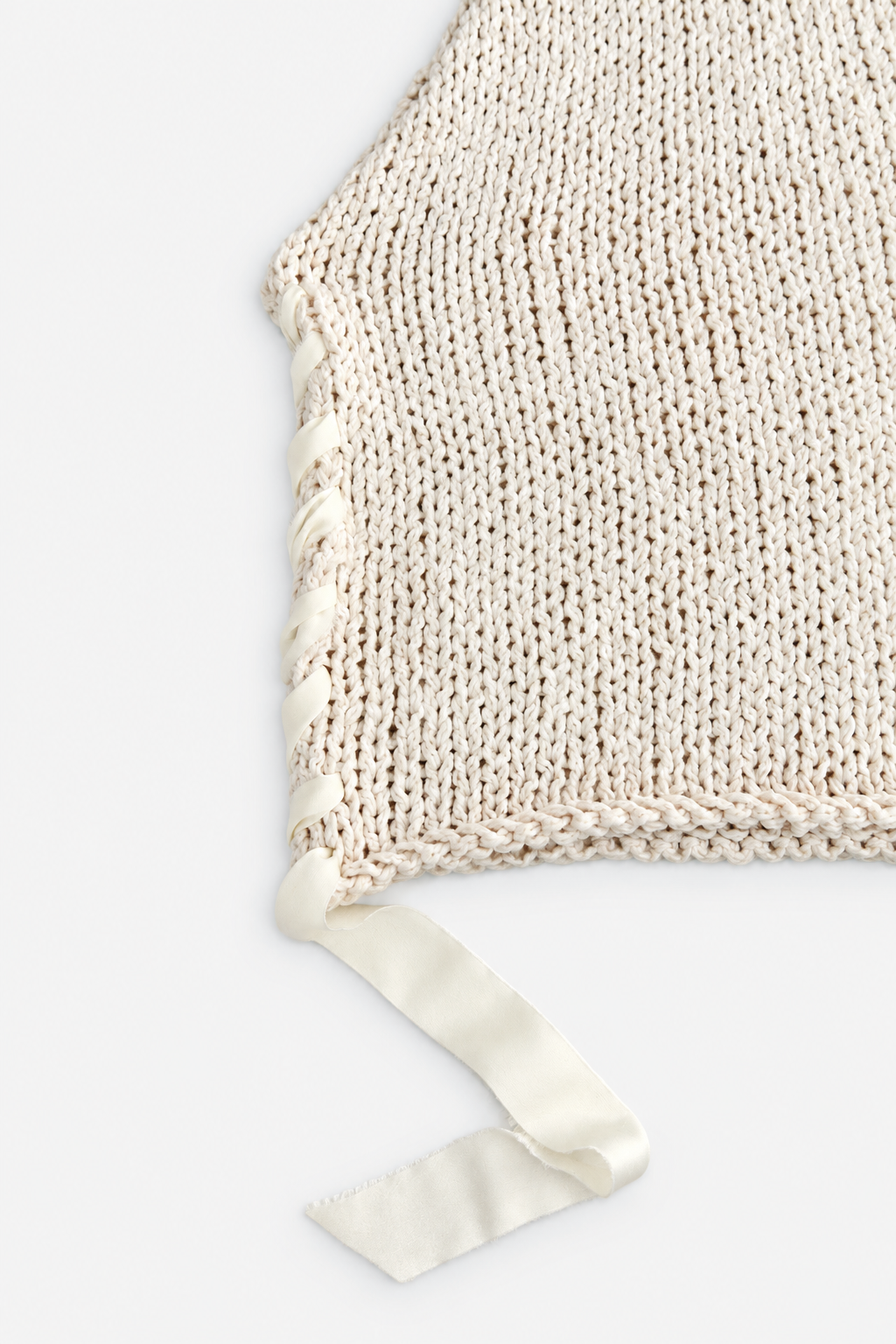 Chunky Sleeveless Turtleneck