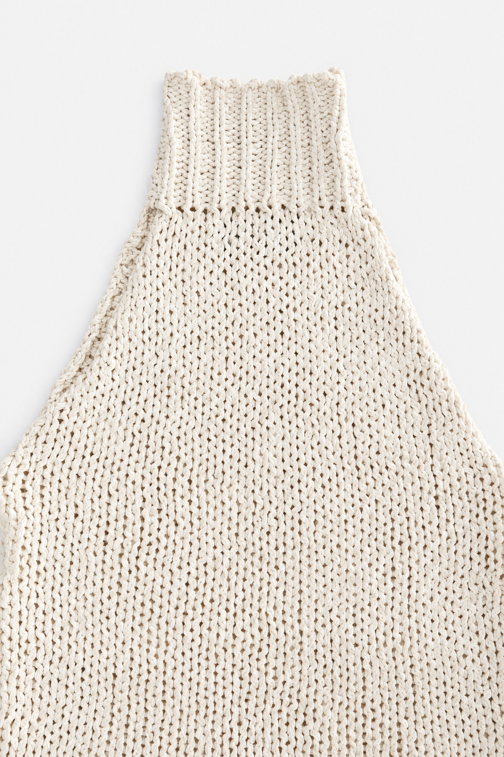 Chunky Sleeveless Turtleneck